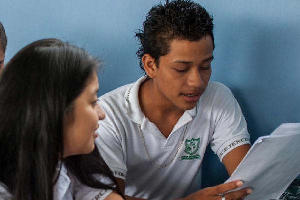 Análisis comparativo: Las políticas para la escuela secundaria