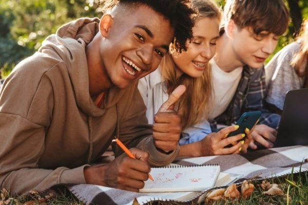  Políticas para promover o acesso equitativo à educação superior latino-americana